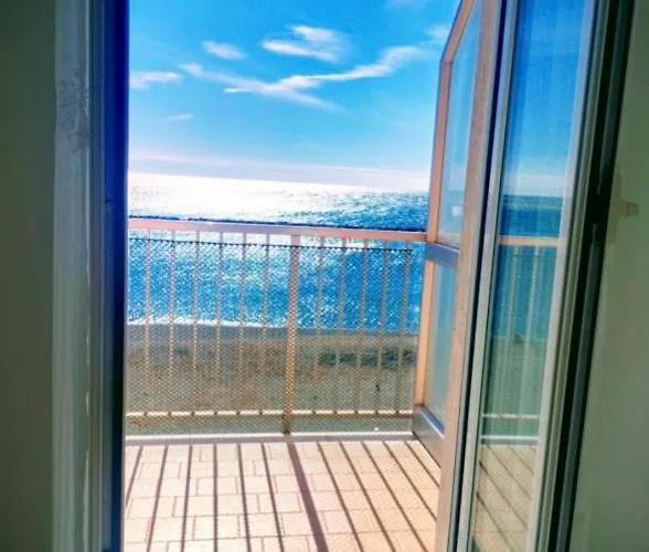 Mare & Luce Apartamento *